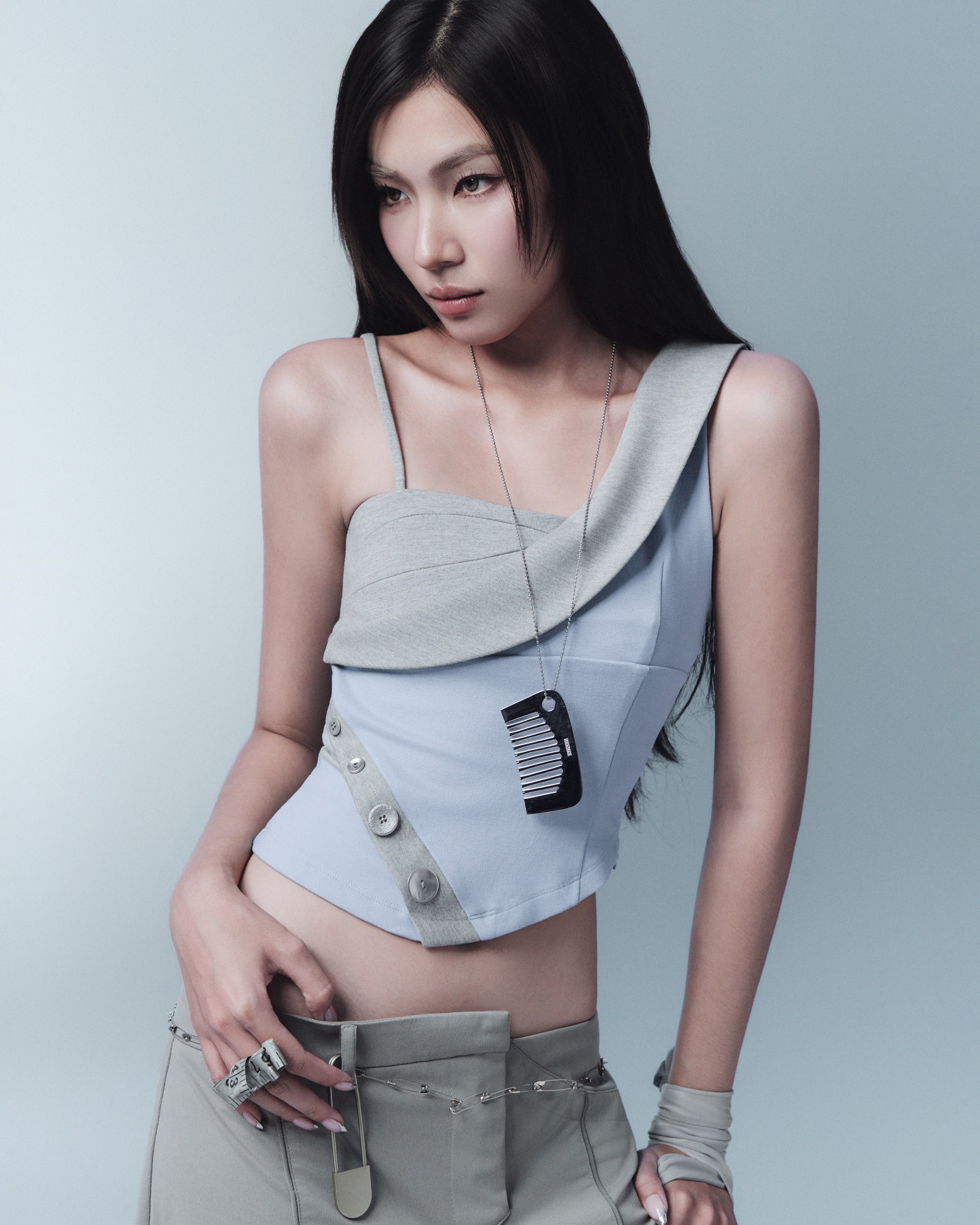 Hinh anh BUNNYHILL SS14 Chrome Whisper: Tái định nghĩa những điều quen thuộc 7