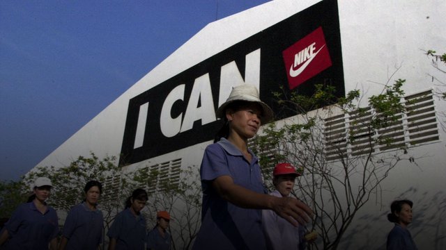 Thỏa thuận thương mại Mỹ - Việt đang đe dọa đế chế Nike, Adidas?