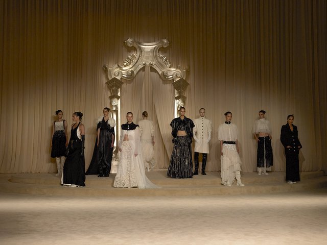 CHANEL Haute Couture Fall 2025: Lời chúc phúc cho khởi đầu thịnh vượng
