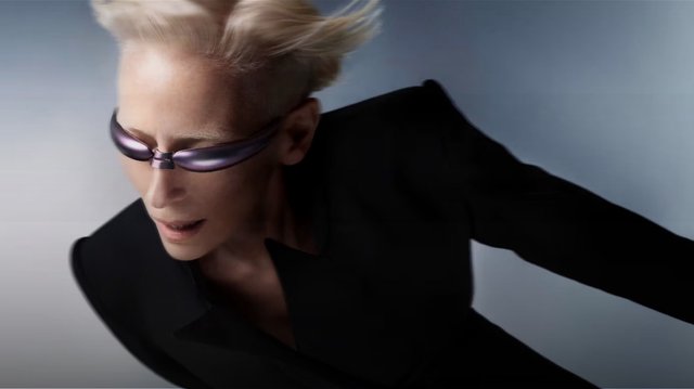 BOLD 2025 – Tilda Swinton "châm ngòi" cho sự hỗn loạn của vũ trụ Gentle Monster