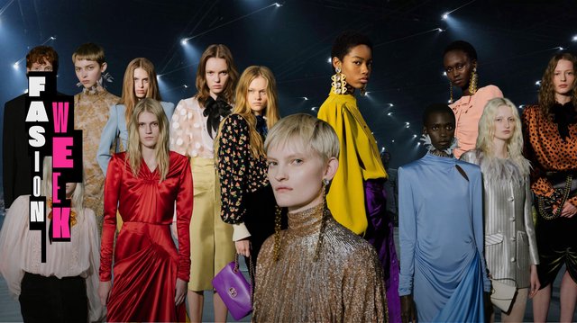 Valentino SS26: Đom đóm giữa đêm đen