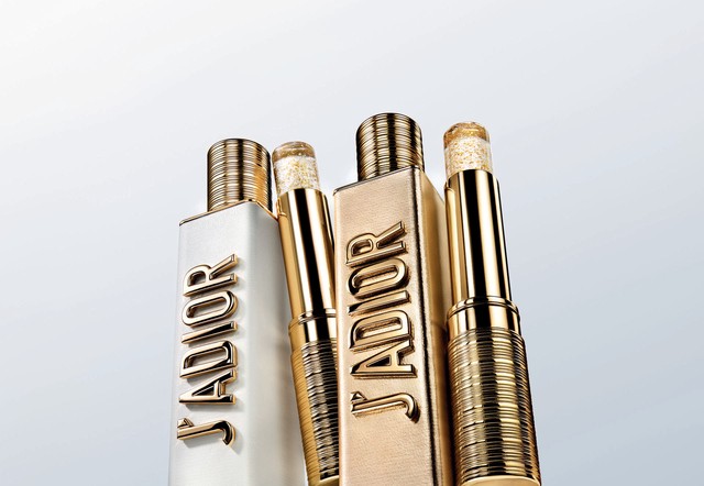 J’ADIOR – Kết tinh dạng sáp của dòng nước hoa biểu tượng