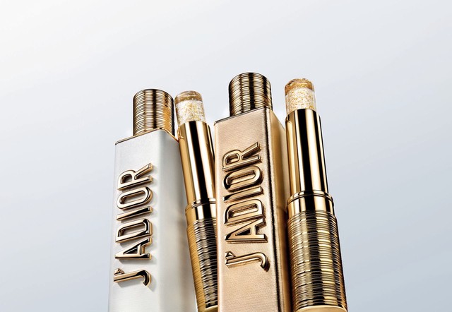 J’ADIOR – Kết tinh dạng sáp của dòng nước hoa biểu tượng