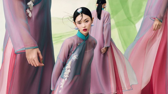 Chiếc áo dài 6 triệu của DINGDANG: Cú soi chiếu thị hiếu tạo ra phép thử giá trị sáng tạo nội địa