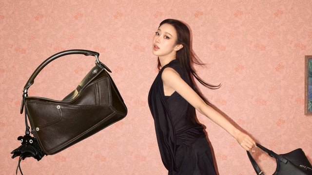 Đại sứ GISELLE trong bộ sưu tập chớm Xuân Hè 2026 của LOEWE