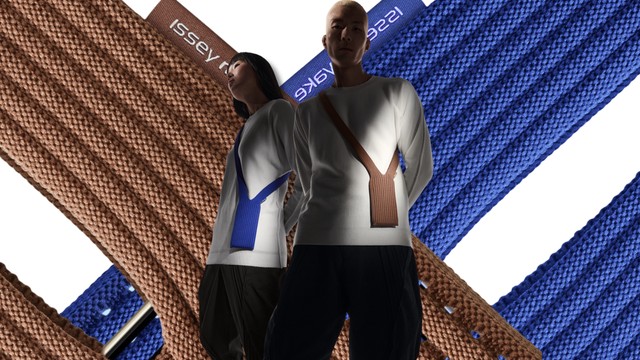 Apple x Issey Miyake: Lý giải sự thành công của chiếc túi đựng iPhone giá 6 triệu