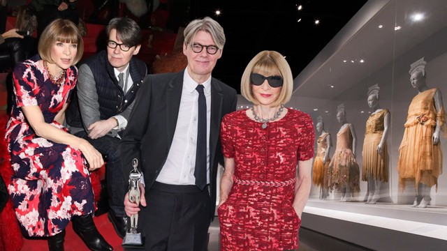 Sau đêm tiệc hào nhoáng Met Gala, Viện Trang phục còn lại gì? 