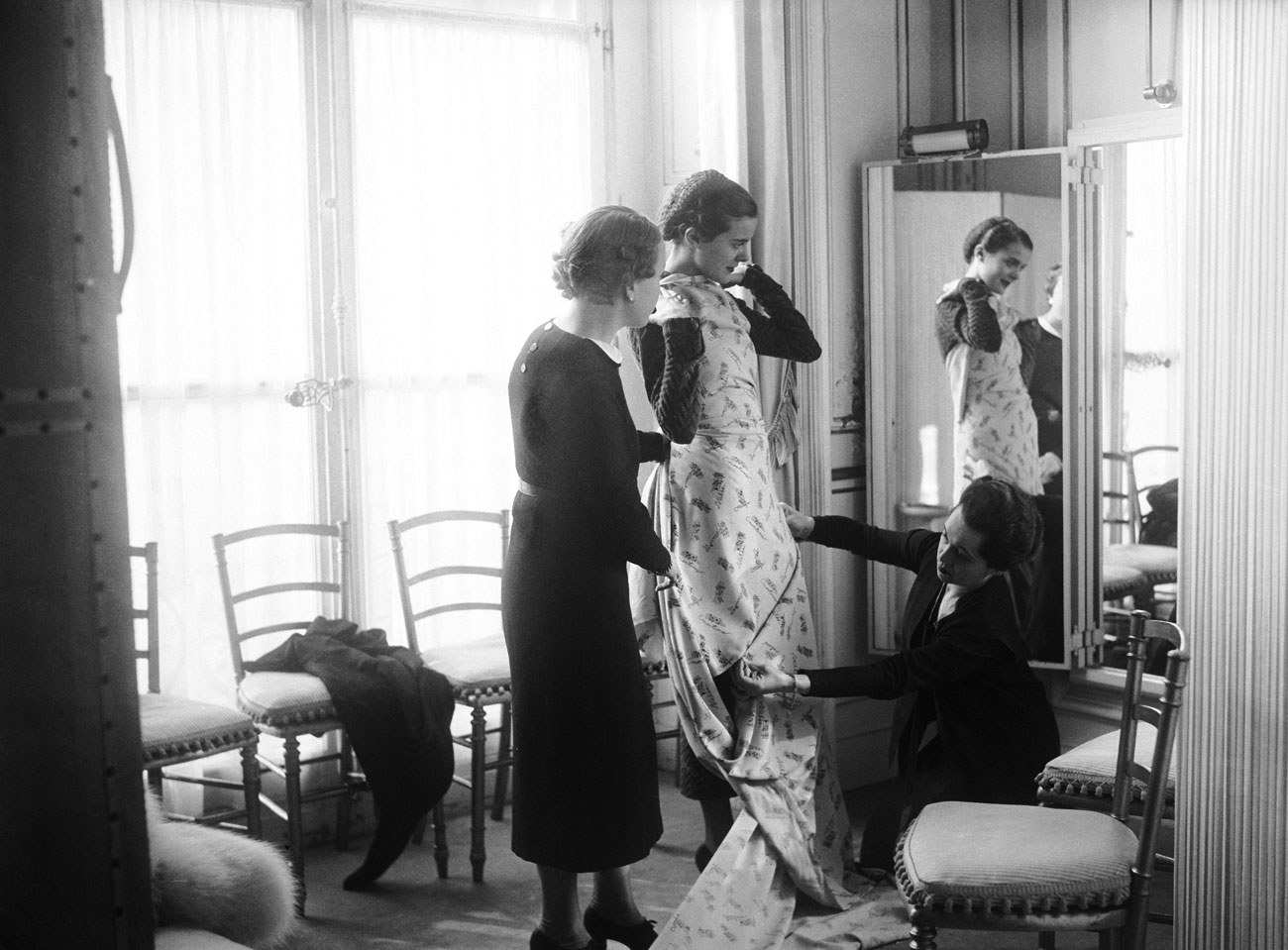 Elsa Schiaparelli - Đối thủ một thời của Chanel, một huyền thoại bị quên lãng