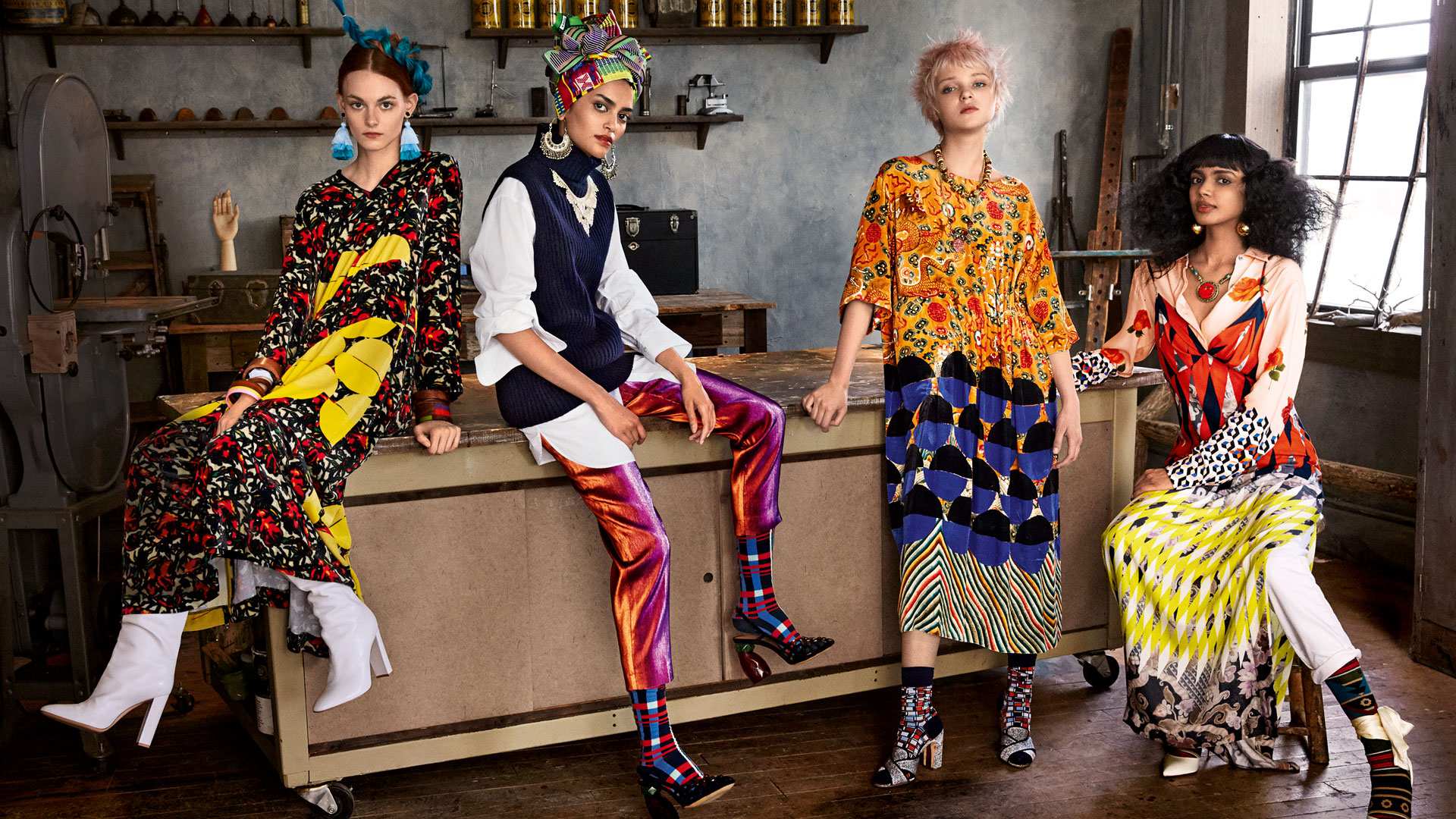 Sau 30 năm hoạt động dưới hình thức độc lập, Dries Van Noten bán cổ phần công ty