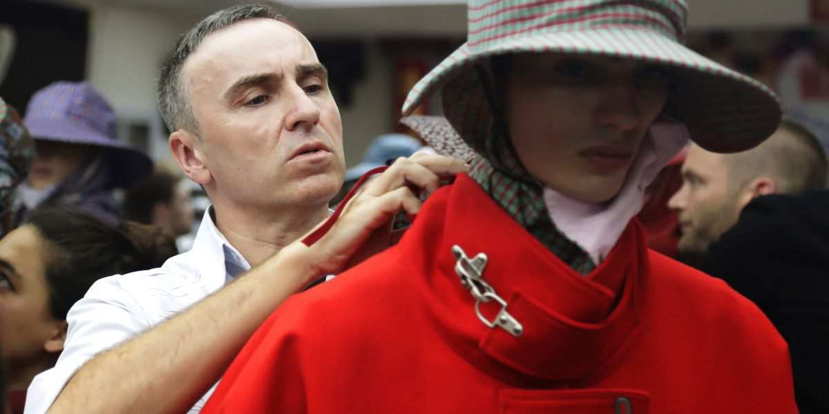 Mối quan hệ giữa Raf Simons và Calvin Klein đổ vỡ: Chuyện gì đã diễn ra?