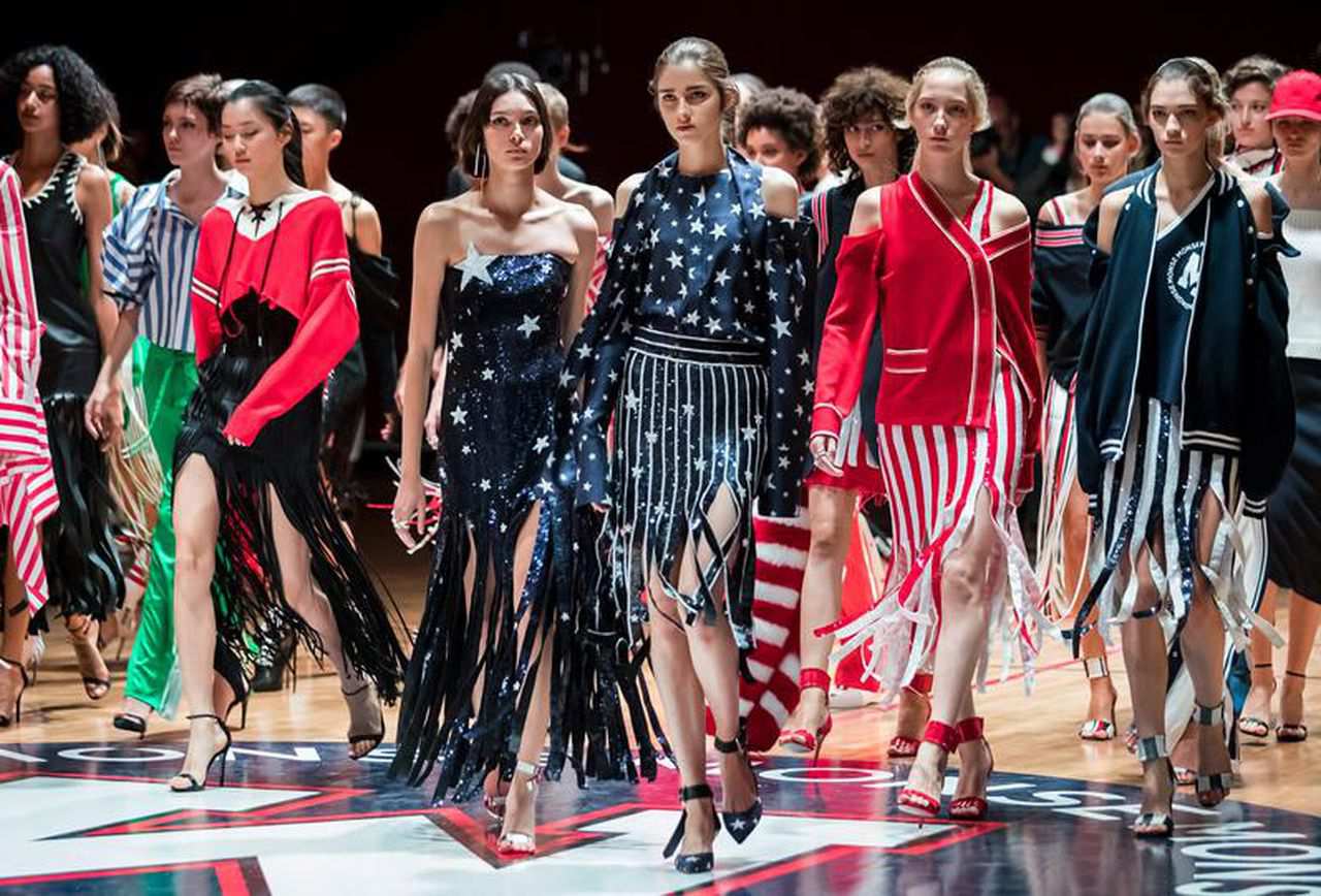 Tiêu tốn bao nhiêu cho một show diễn tại New York Fashion Week?