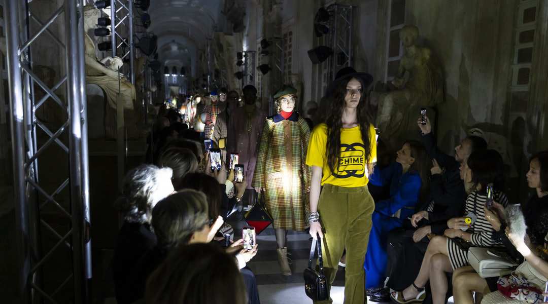 Gucci Resort 2020: Cuộc đối thoại nghệ thuật giữa lòng Rome