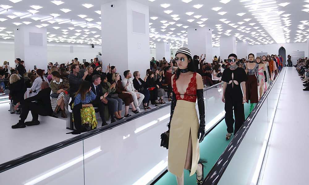 Gucci Xuân Hè 2020: Alessandro Michele sẽ tái sinh Gucci dưới dạng thức khác?