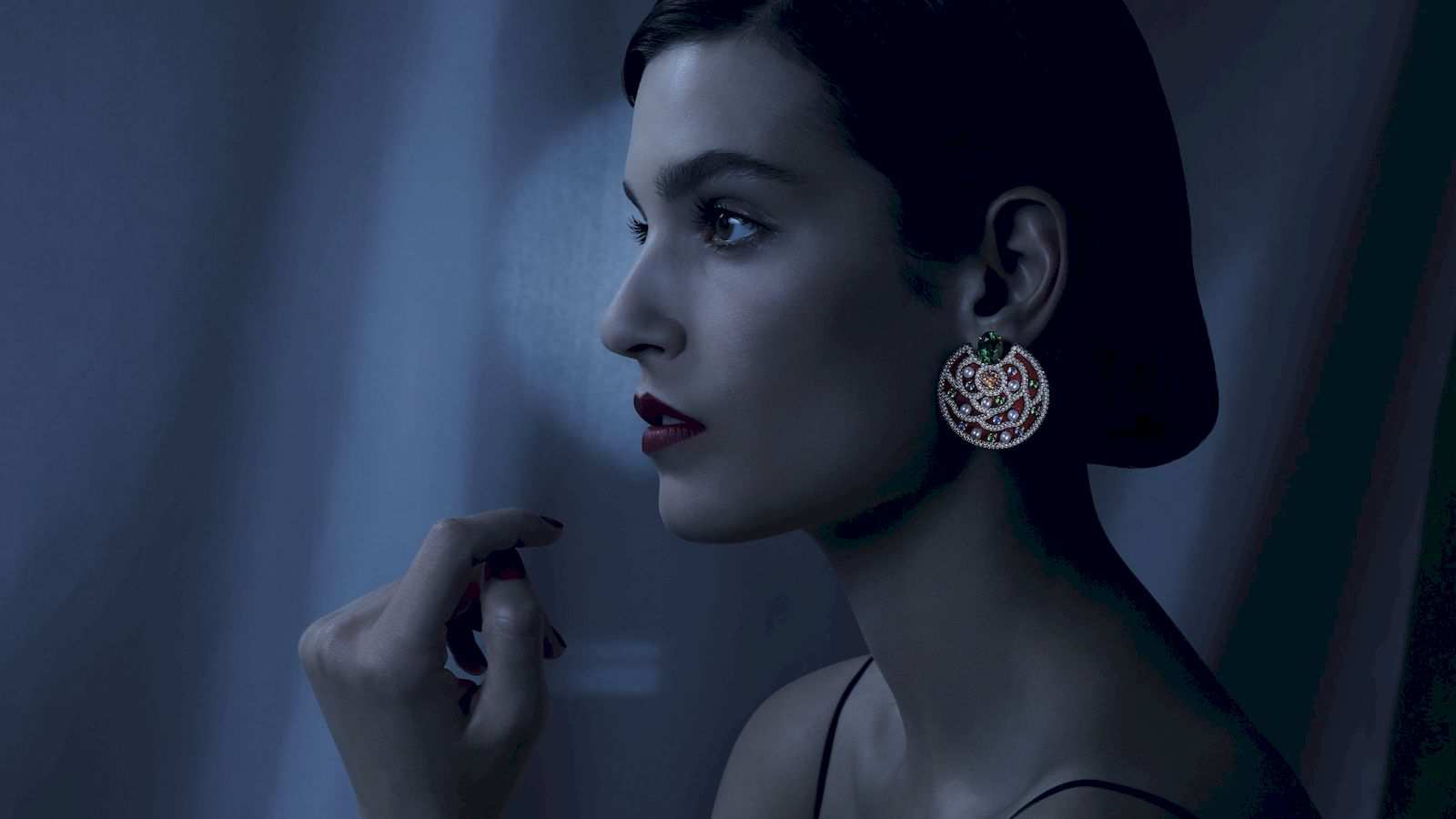Tuyệt tác Le Paris Russe de Chanel: Tụng ca mối tình nước Nga giữa lòng Paris