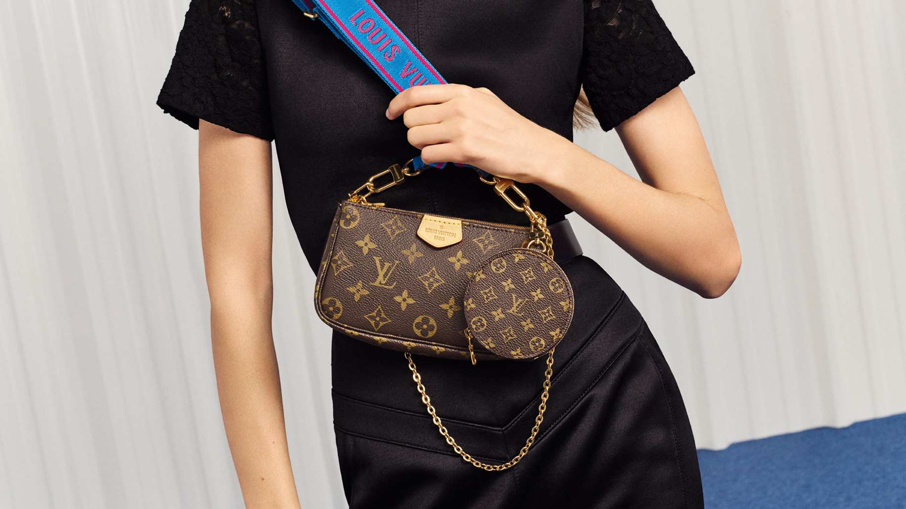Điều gì xảy ra khi các thương hiệu xa xỉ như Gucci, Louis Vuitton lao vào cuộc đua thương mại điện tử?