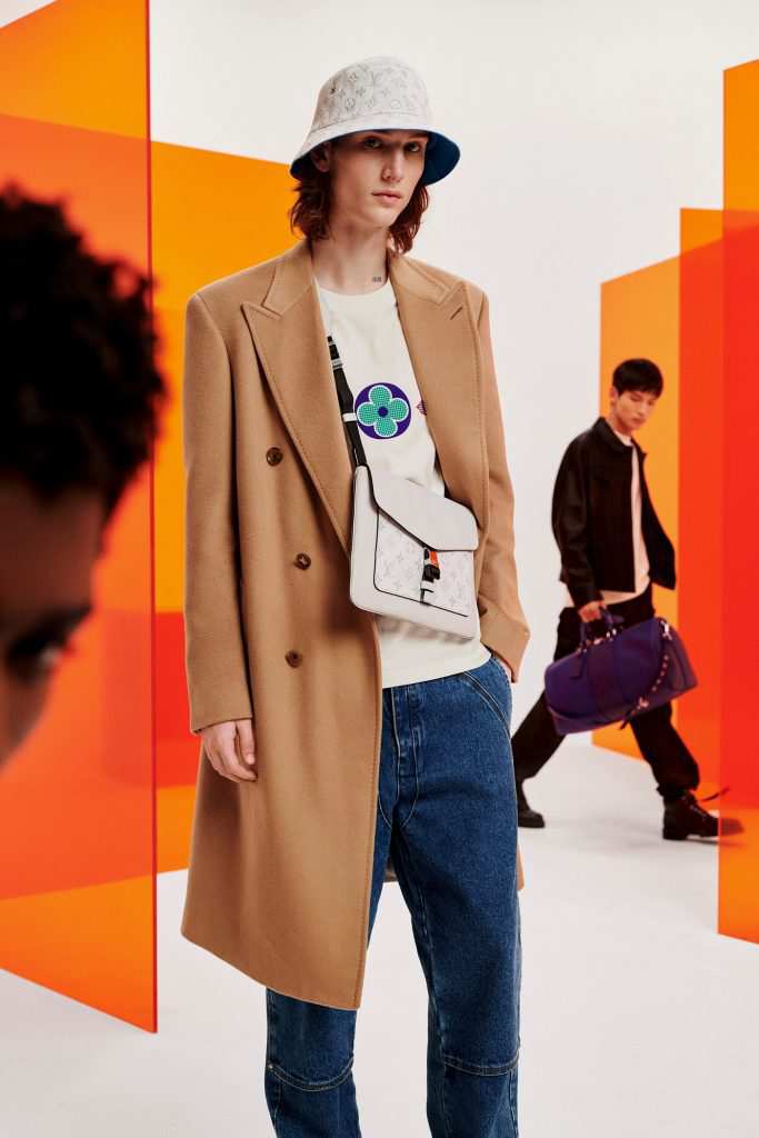 Louis Vuitton Taïgarama tái xuất với phiên bản mùa Hè năng động