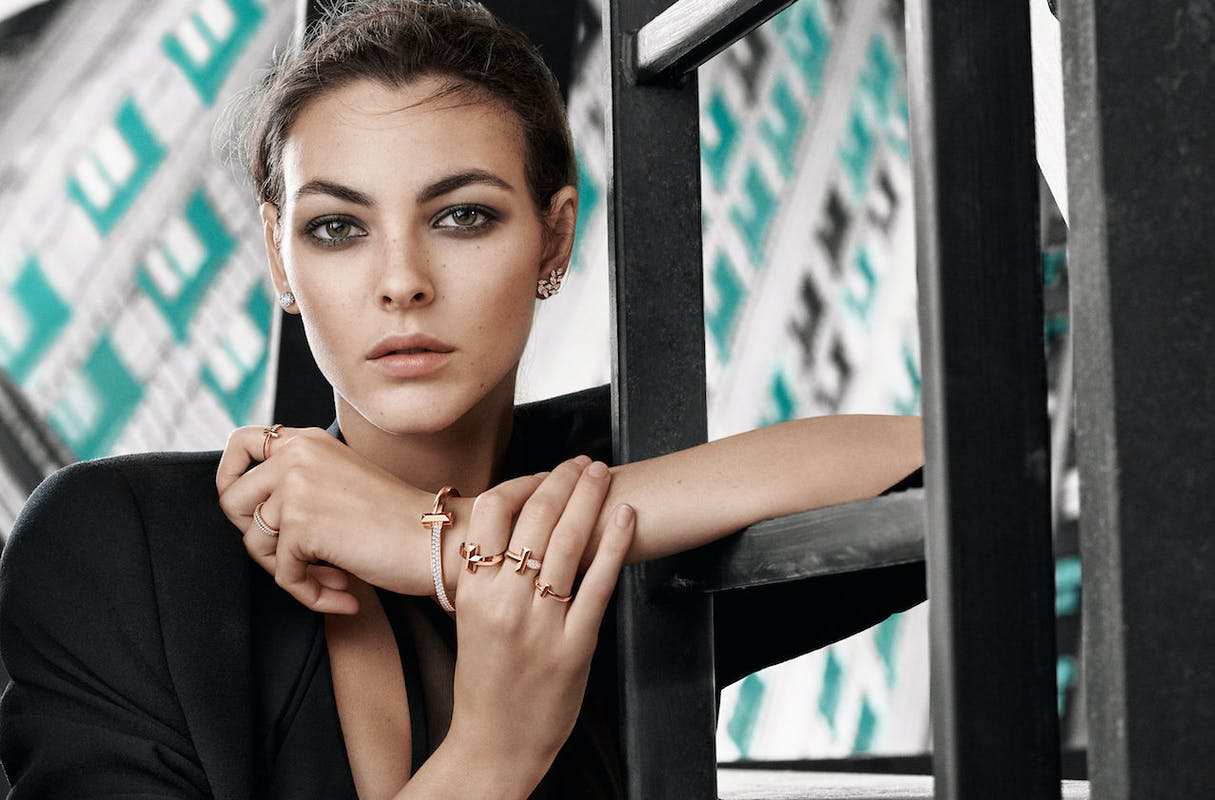 Tiffany & Co. lần đầu tiên giới thiệu bộ sưu tập The Tiffany T1