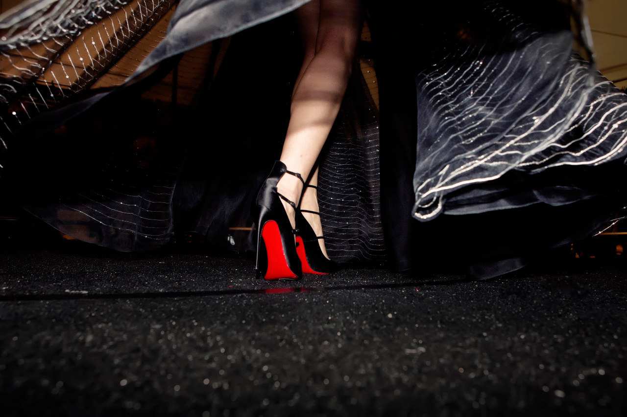 Vì sao và làm thế nào để sở hữu một tác phẩm của Christian Louboutin?