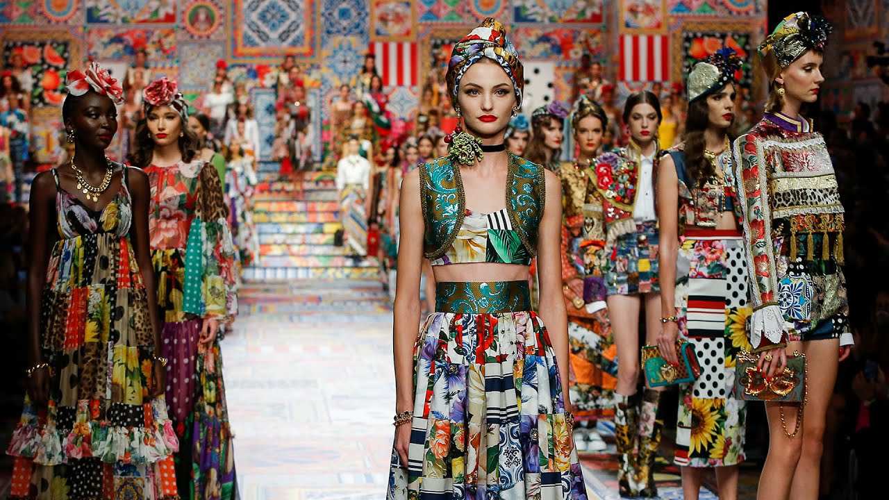 Dolce & Gabbana Spring 2021: Tôn vinh nghệ thuật Patchwork