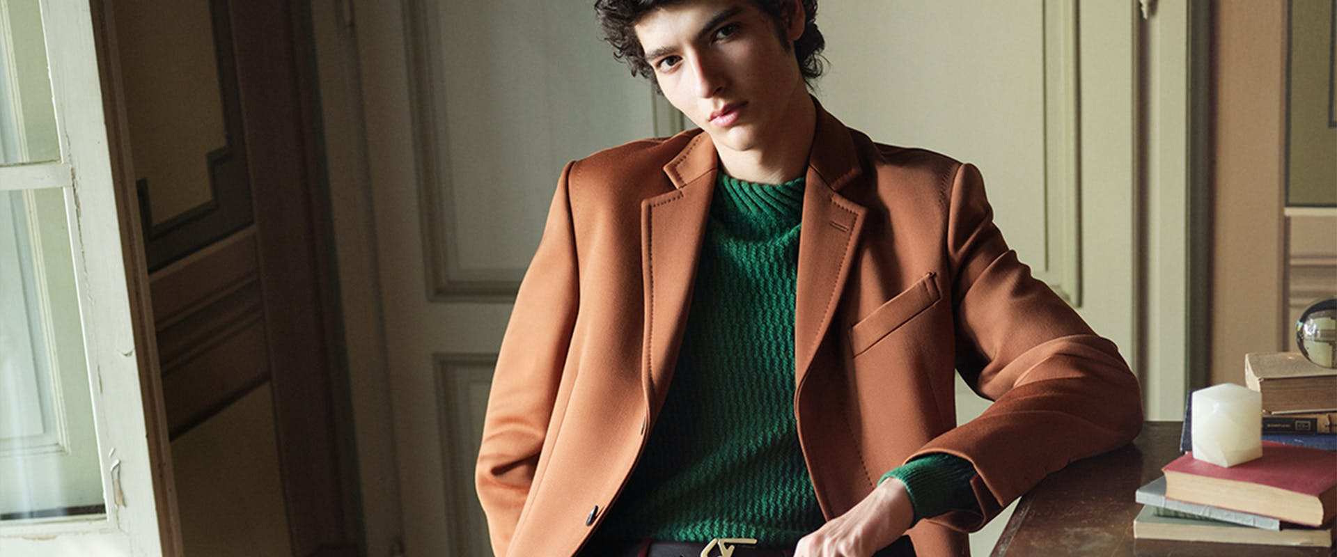 Salvatore Ferragamo mang trở lại Tornabuoni 1927: Phụ kiện tinh tế cho quý ông hiện đại