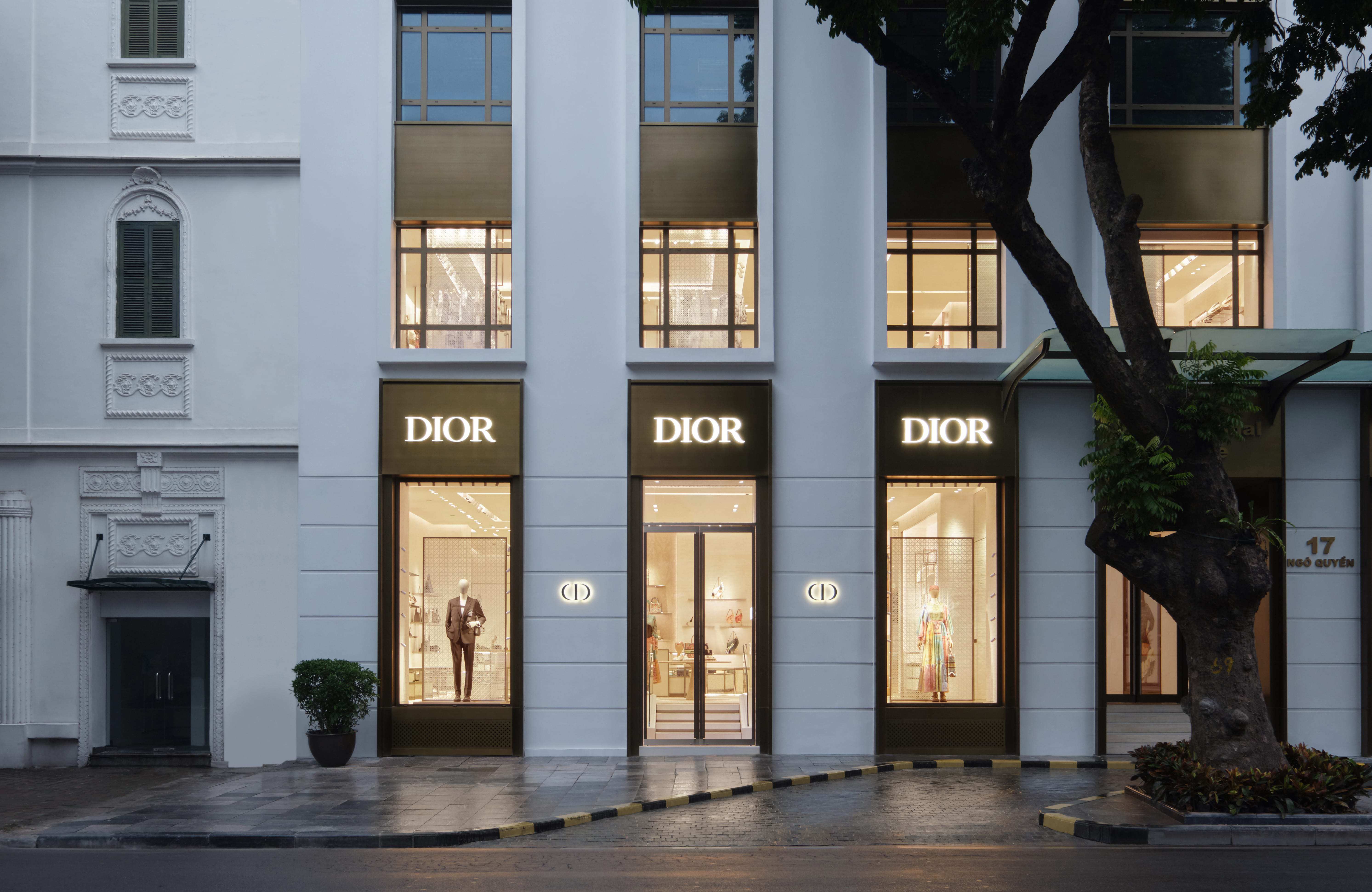 Cửa hàng mới nhất của Dior tại Hà Nội: Giao điểm của những giá trị Đông Tây