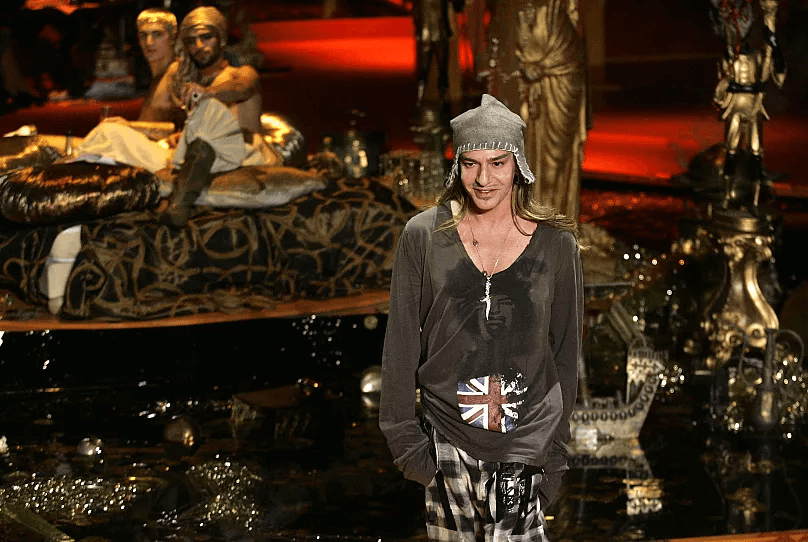 Kỷ vàng son của Dior dưới thời John Galliano sẽ không bao giờ trở lại!
