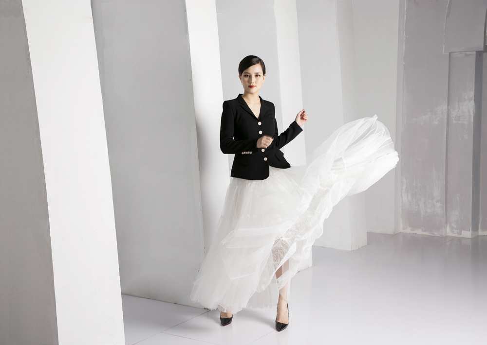 [Brand to know] HUYEN CHAU NGUYEN: Mang trở lại những mảnh ghép cổ điển giao thoa hiện đại