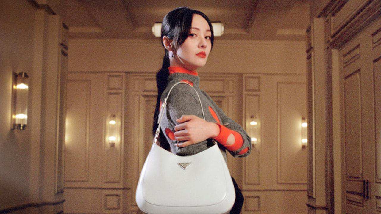 Prada mất gì sau scandal của nữ diễn viên Trịnh Sảng?