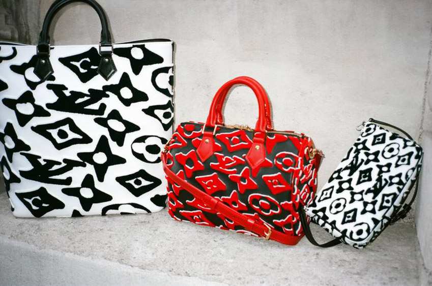 Urs Fischer thể hiện những bản phác thảo ký ức lên các tuyệt tác của Louis Vuitton