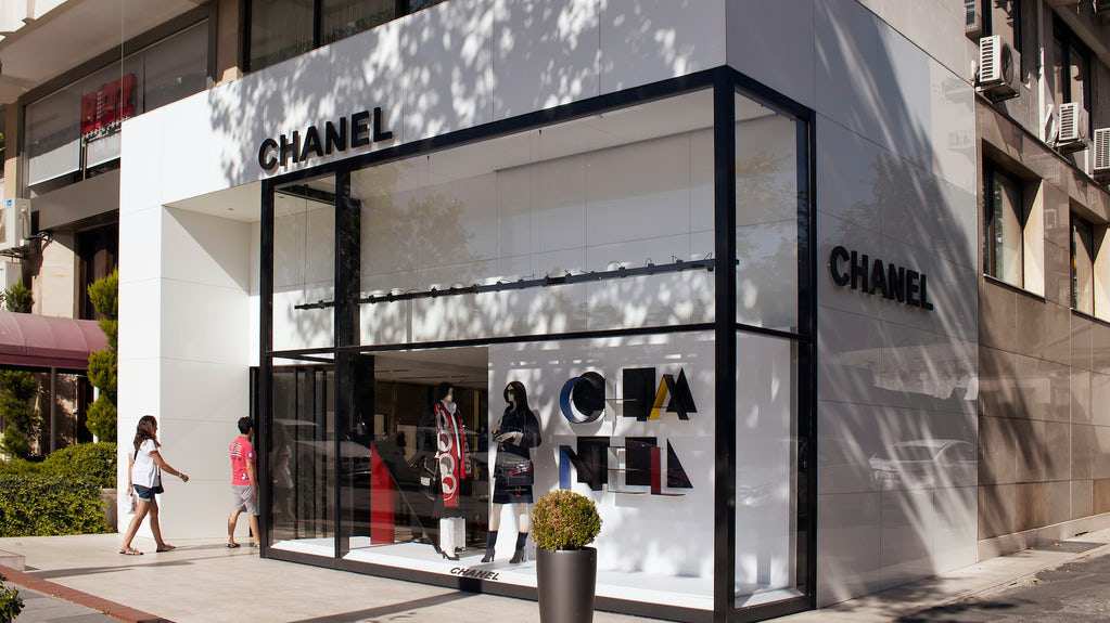 Chanel bị xử thua khi cho rằng logo của Huawei giống với thương hiệu