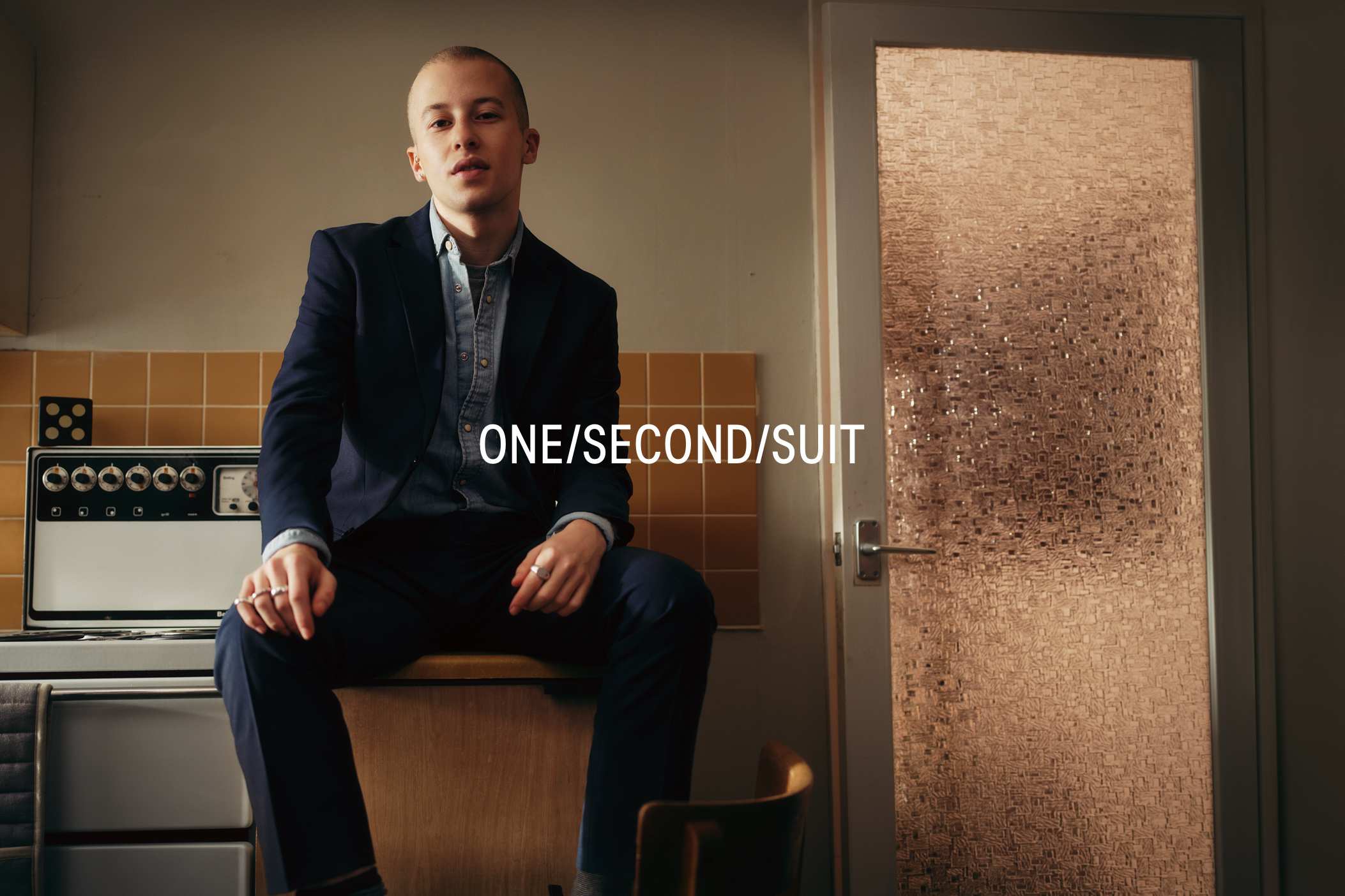 H&M cung cấp dịch vụ thuê suit miễn phí One/Second/Suit cho phái nam chuẩn bị phỏng vấn xin việc