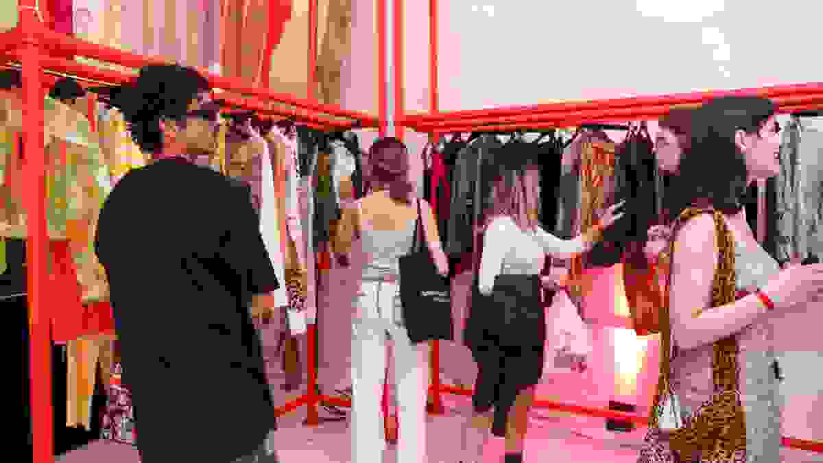 Công ty Etsy mua lại ứng dụng resale Depop với giá 1,6 tỷ USD