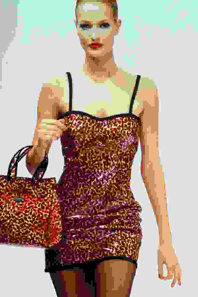 DOLCE & GABBANA XUÂN-HÈ 1995