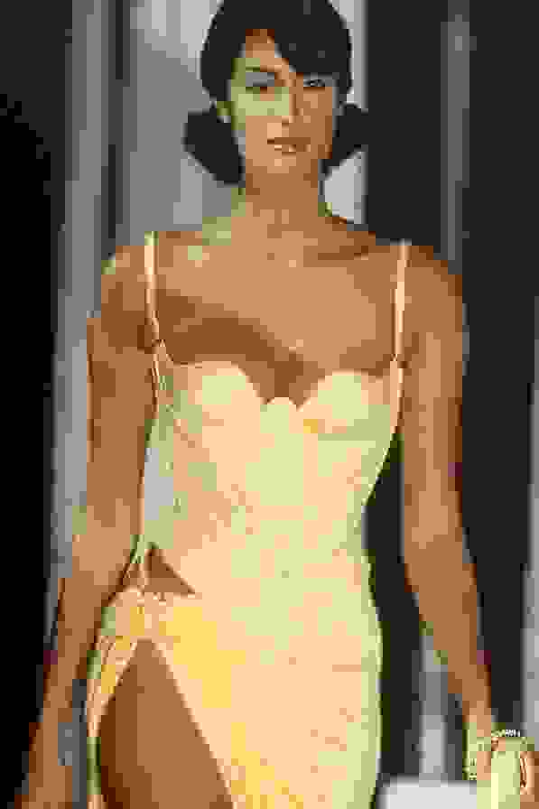 VERSACE XUÂN-HÈ 1995