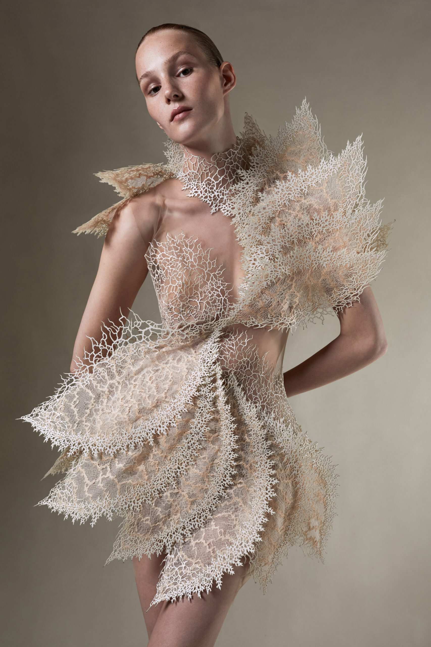Iris Van Herpen Couture Thu 2021
