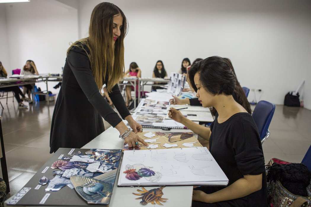 Hinh anh London College for Design & Fashion: Học bổng chương trình chuẩn bị hồ sơ nghệ thuật du học ngành thiết kế 2021 1