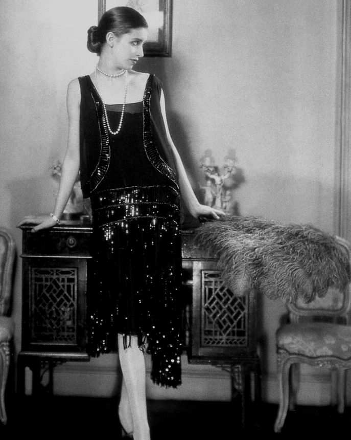 Marion Morehouse trong một thiết kế của Chanel năm 1926