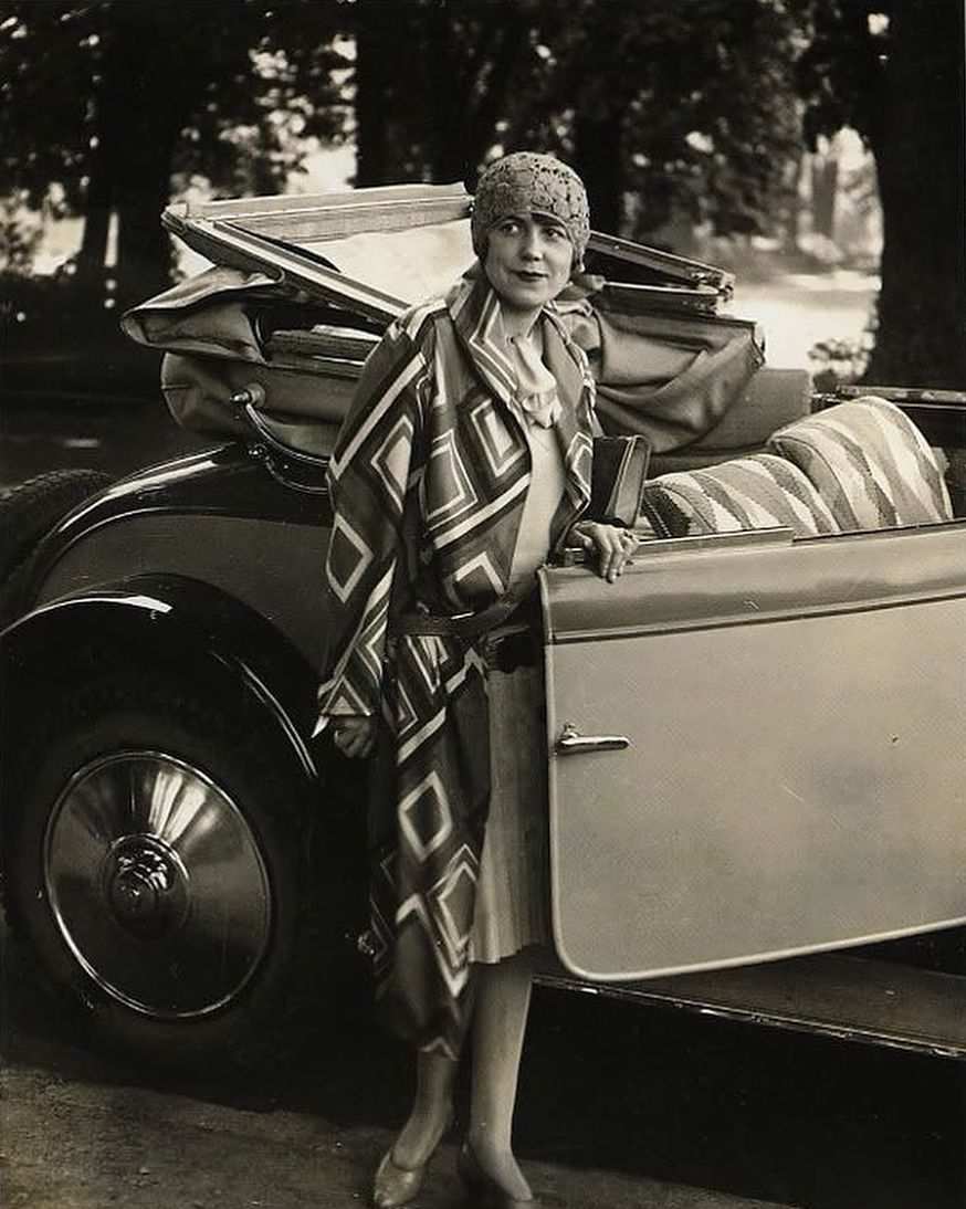 Một thiết kế của Sonia Delaunay vào năm 1927