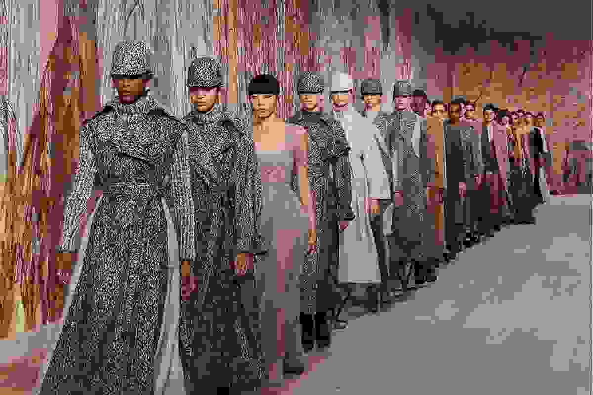 Dior Haute Couture Thu Đông 2021-2022: Thêu dệt giấc mơ