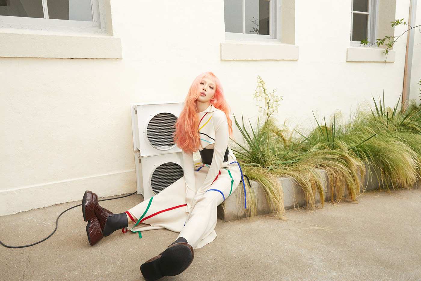 Hinh anh HyunA trở thành đại sứ thương hiệu toàn cầu mới của Loewe 2