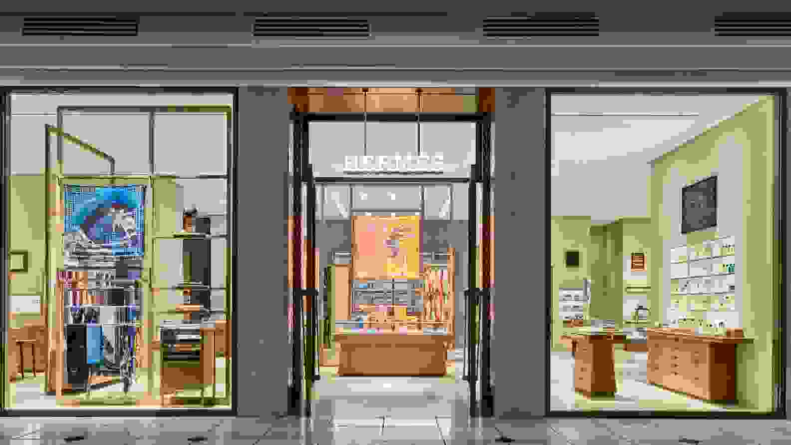 Hermès đạt doanh thu nổi bật nửa đầu 2021 bất chấp đại dịch Covid-19