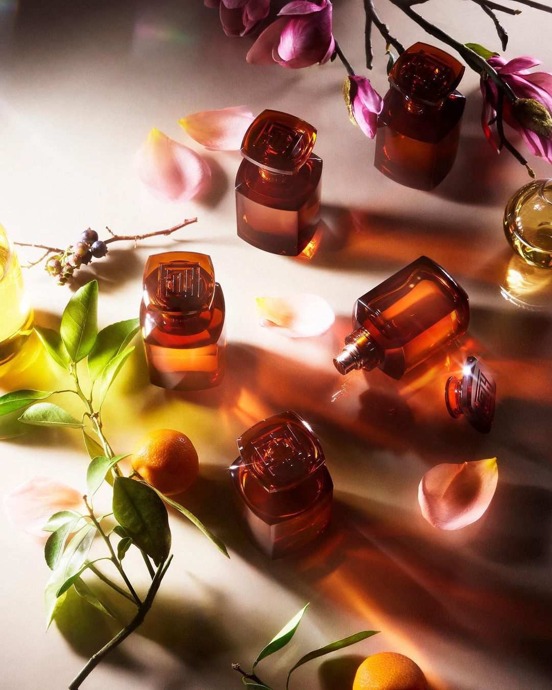 Dòng nước hoa đầu tiên của Fenty Beauty được Rihanna ra mắt trong tháng này Dòng nước hoa đầu tiên của Fenty Beauty được Rihanna ra mắt trong tháng này