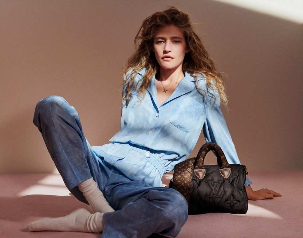 Hinh anh Louis Vuitton Pillow - Những chiếc “gối nằm” thời trang với chất liệu thân thiện với môi trường 9