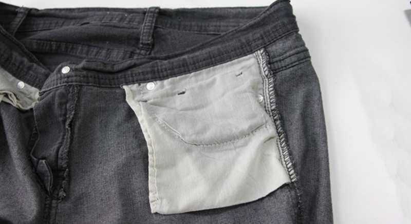 Hinh anh Lộn trái quần áo đen khi giặt 1