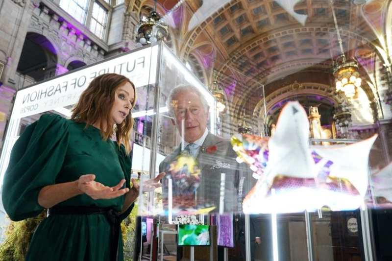 Stella McCartney - “Chúng ta không có 20 năm để chờ đợi sự chuyển đổi bền vững của ngành thời trang”
