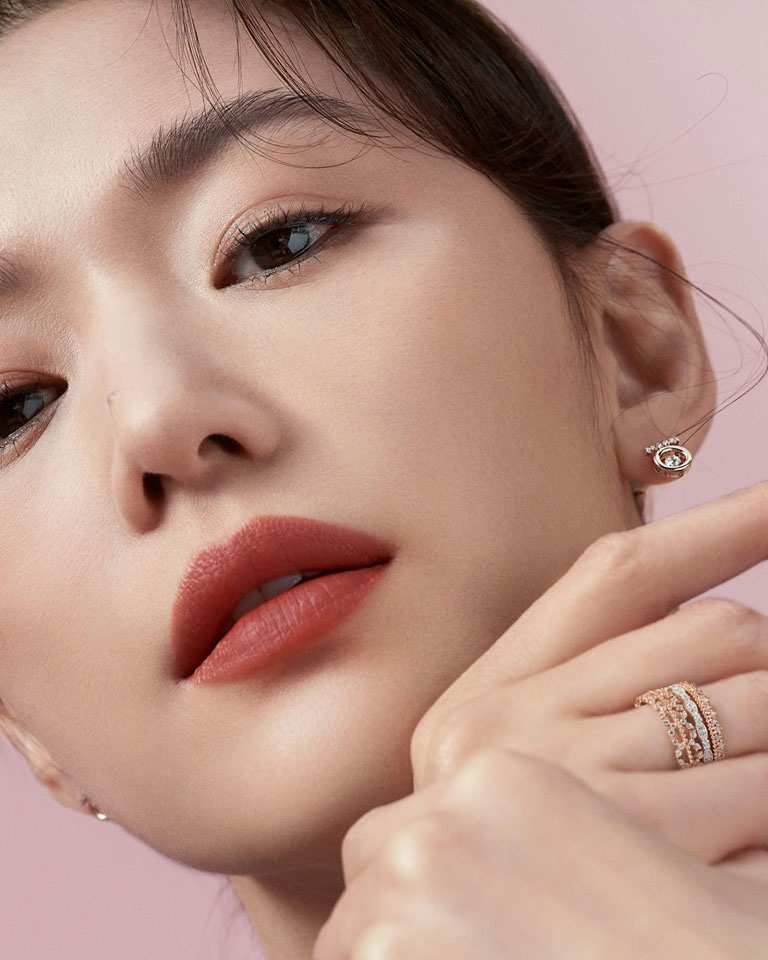 Hinh anh Su:m37 Water-full CC Cushion Special SPF50 / PA+++ 2