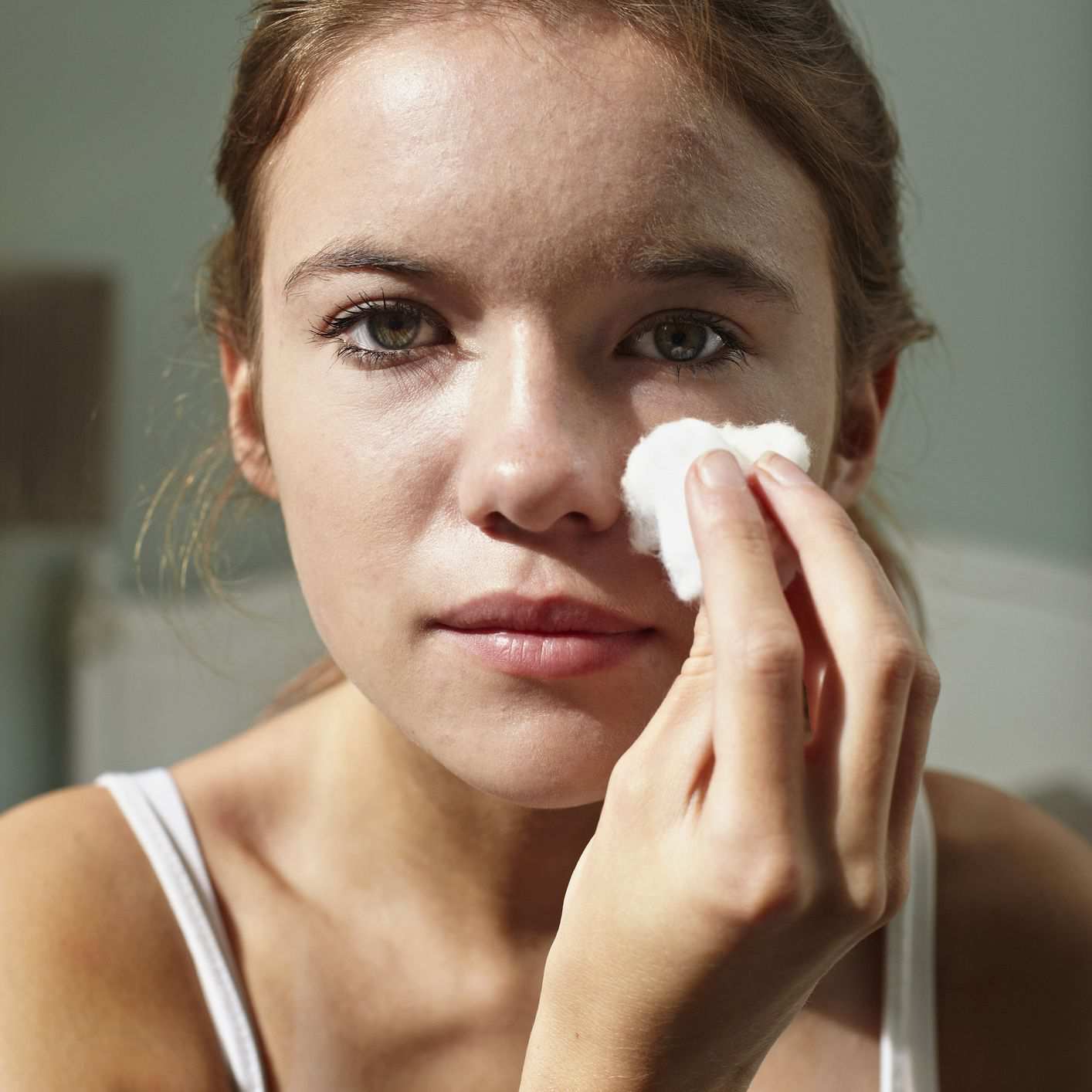 Hinh anh Các tín đồ làm đẹp đã biết dùng toner sao cho đúng khi đắp mặt nạ skincare chưa? 2