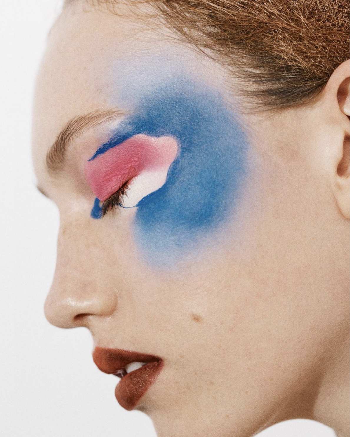 Hinh anh Rebecca Wordingham - Makeup Artist: Những gam màu ngoài sự mong đợi 2
