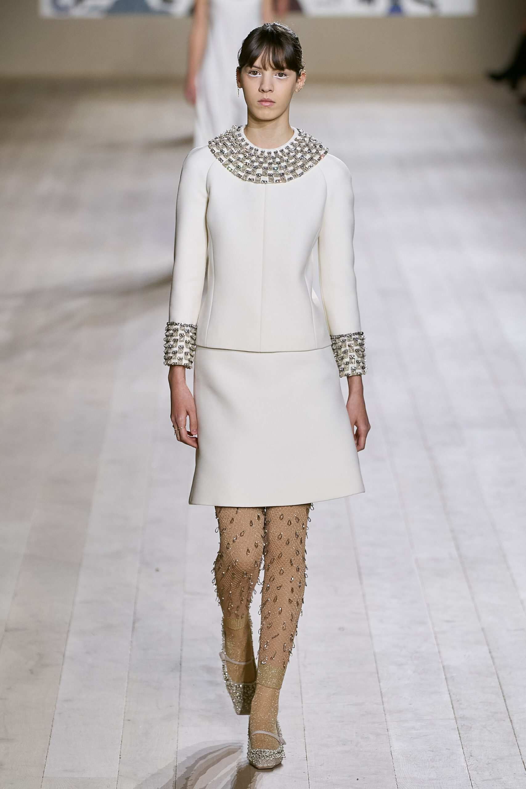 Hinh anh Christian Dior Haute Couture Xuân-Hè 2022: Phá vỡ ranh giới giữa nghệ thuật và thủ công tinh xảo trong địa hạt Haute Couture 23