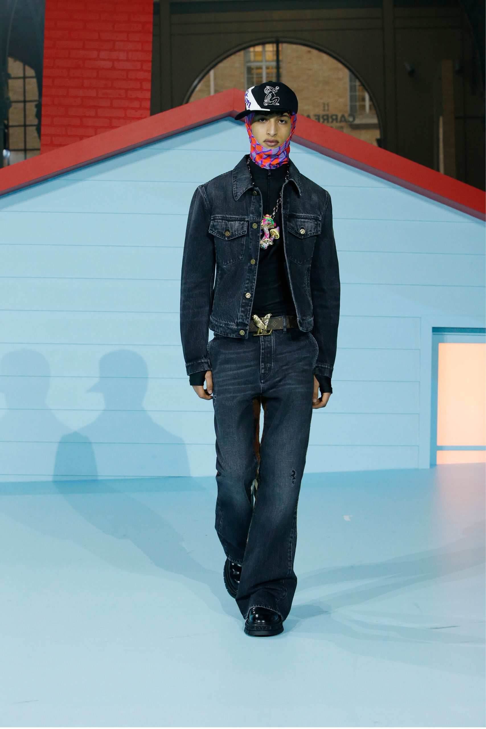 Hinh anh Louis Vuitton Menswear Thu-Đông 2022: Cuộc sống ở thiên đường của Virgil Abloh sẽ ra sao? 38